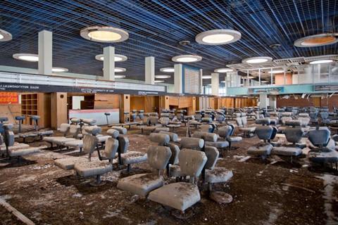 8 sân bay bỏ hoang đáng sợ nhất thế giới-2