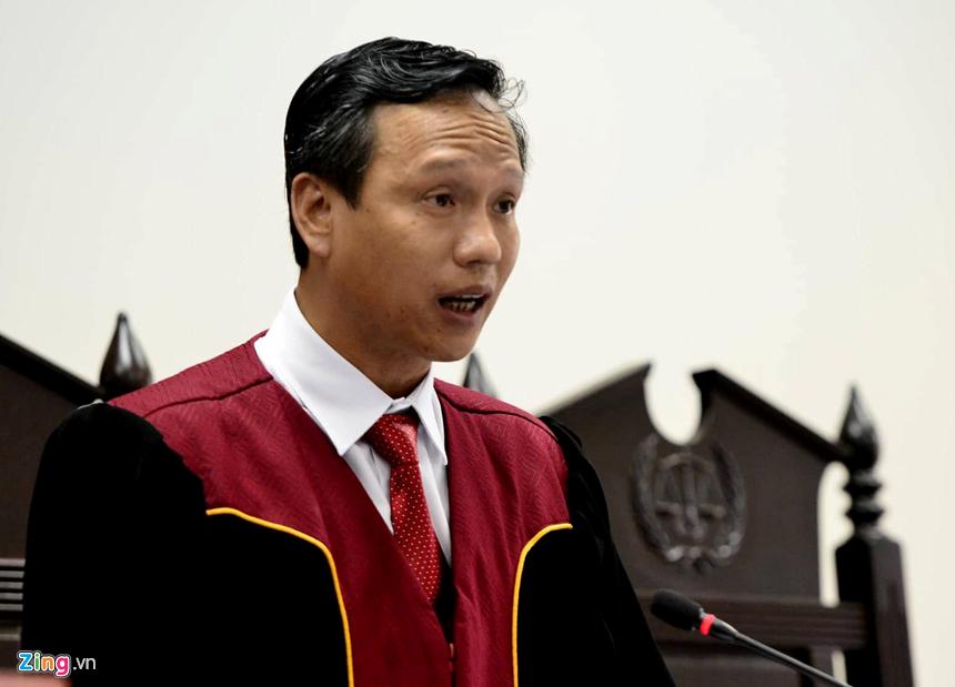 Nữ tài xế BMW gây tai nạn ở Hàng Xanh lĩnh 42-5