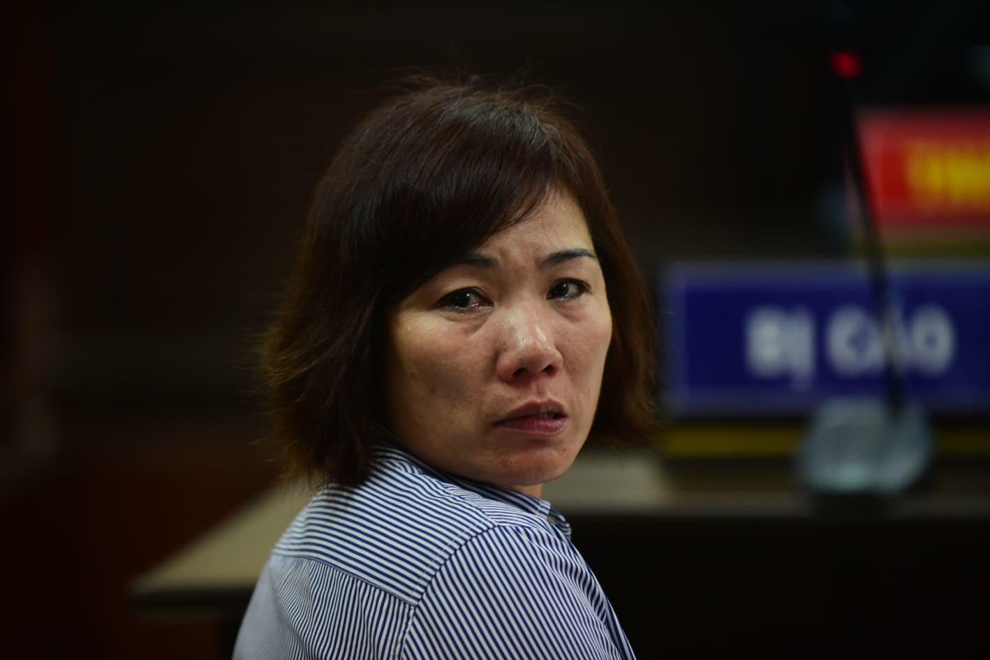 Nước mắt muộn màng của nữ tài xế BMW tông chết người ở Hàng Xanh-2