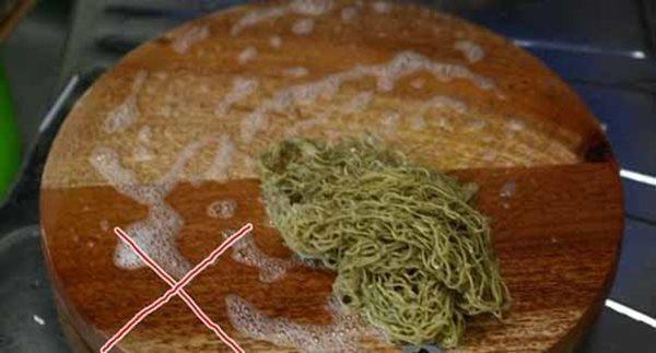 Rùng mình sự thật những chiếc thớt bẩn gấp 200 lần bồn cầu, 99% nhà nào cũng mắc-4