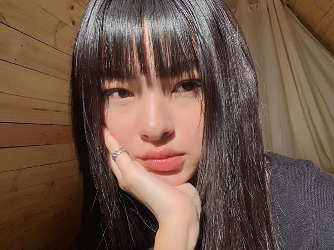 Những cặp hotgirl ngỡ chị em song sinh vì quá giống nhau-1