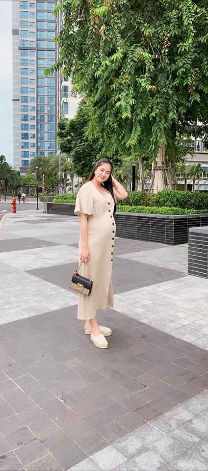 Mặc scandal sao chép kiểu tóc tình cũ của chồng, Kỳ Hân chưng diện sexy đi nghỉ dưỡng cùng ông xã Mạc Hồng Quân-7