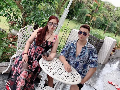 Những cặp mẹ con cứ ngỡ chị em, khiến cộng đồng mạng châu Á không tin vào mắt mình-11