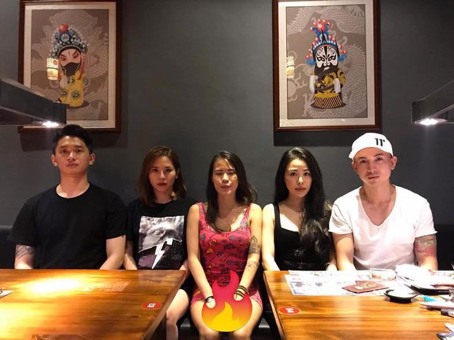 Bạn gái Dũng Về nhà đi con là hot girl phòng gym có vòng 3 bốc lửa-6