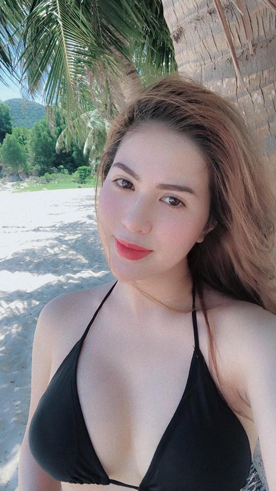 Bỏng mắt ngắm vợ hot girl vừa ly hôn Việt Anh sau 7 năm gắn bó-4