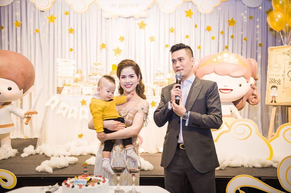 Bỏng mắt ngắm vợ hot girl vừa ly hôn Việt Anh sau 7 năm gắn bó-8