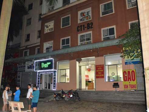 Bé gái 6 tuổi tử vong do rơi từ tầng 14 chung cư Xa La: Ở nhà 1 mình, ban công không có lưới an toàn-2