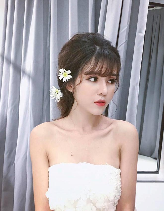 Vợ vlogger Huy Cung khiến chị em choáng vì những mâm cơm nấu cho chồng-4