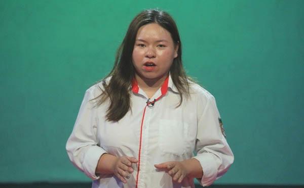 Hành trình tìm lại bản thân của nữ quái trường học, chuyên quậy phá chọc thầy chửi bạn-1