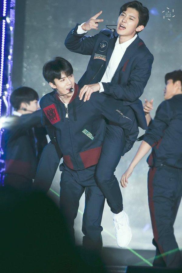 Lại là thánh spoil Sehun: EXO-L gần như đoán được 99% chính xác ngày debut của nhóm nhỏ Sehun - Chanyeol-1