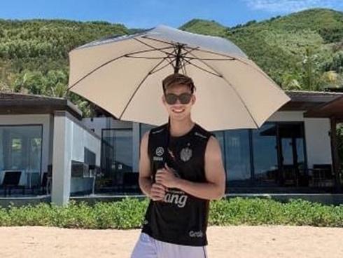 Văn Toàn tung vê lốc cùng 500 anh em đến thăm nhà siêu to siêu khổng lồ của Xuân Trường tại Thái Lan-2