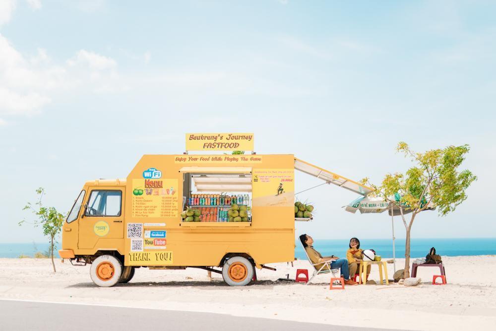 Chuyện tình đẹp như mơ của cặp đôi 9 ngày gây sốt, anh và em nắm tay nhau đi khắp thế gian này-8