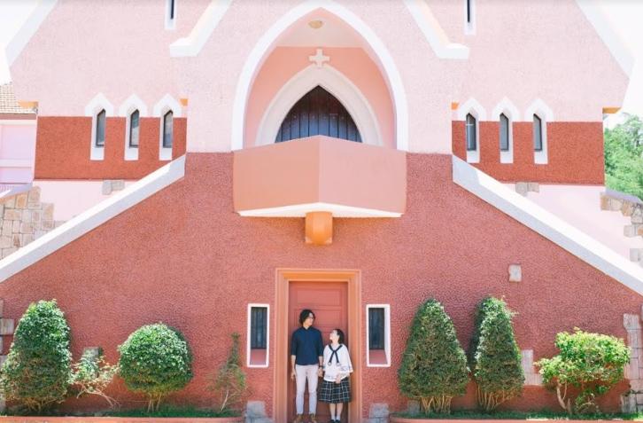 Chuyện tình đẹp như mơ của cặp đôi 9 ngày gây sốt, anh và em nắm tay nhau đi khắp thế gian này-5