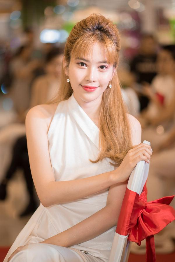 Đào Bá Lộc trổ tài make up giống ngôi sao Marilyn Monroe - Nam Em tái xuất lần đầu sau nghi vấn nhấn mí-2