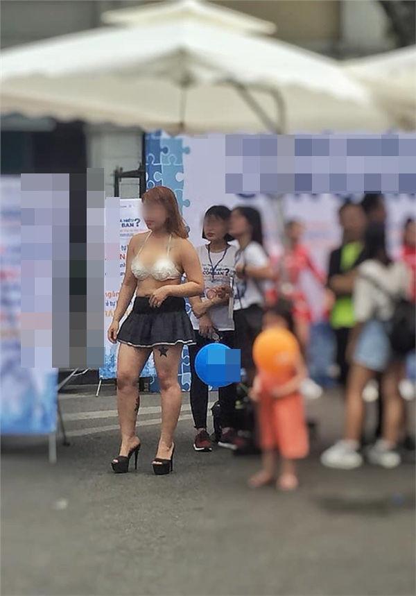 Những bộ cánh hở toang hoác, kém duyên vô phương cứu chữa của các chị em dịp nắng nóng-13