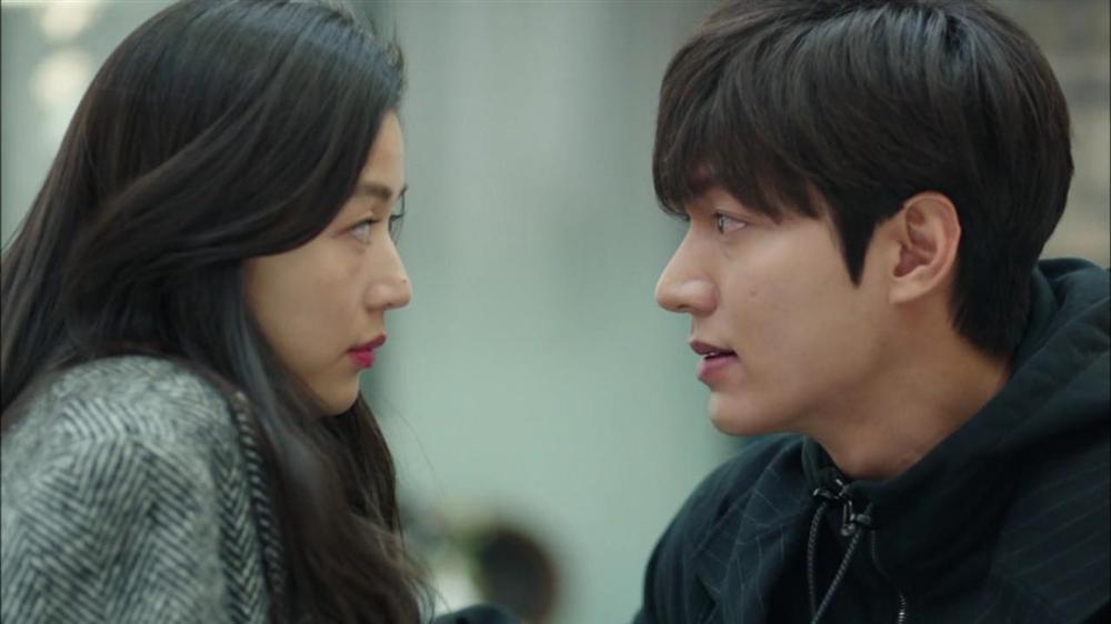 Đêm tân hôn chồng thất kinh khi thấy vết sẹo nơi nhạy cảm trên người vợ-1