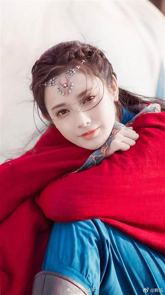 3 mỹ nhân Hoa ngữ hứng chịu cơn thịnh nộ từ người hâm mộ chỉ vì... Triệu Lệ Dĩnh-3