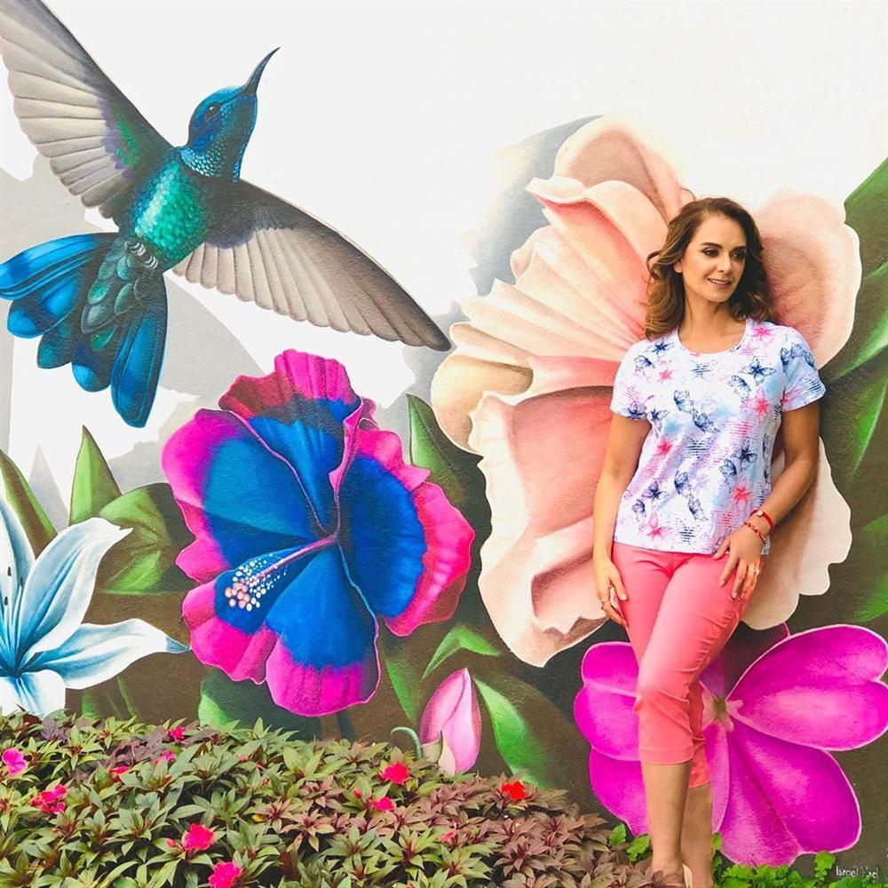 Bản tin Hoa hậu Hoàn vũ 22/6: Phạm Hương lộ điểm trừ nhan sắc nhưng ai ngờ bạn thân cô ấy lại còn thảm hơn-4