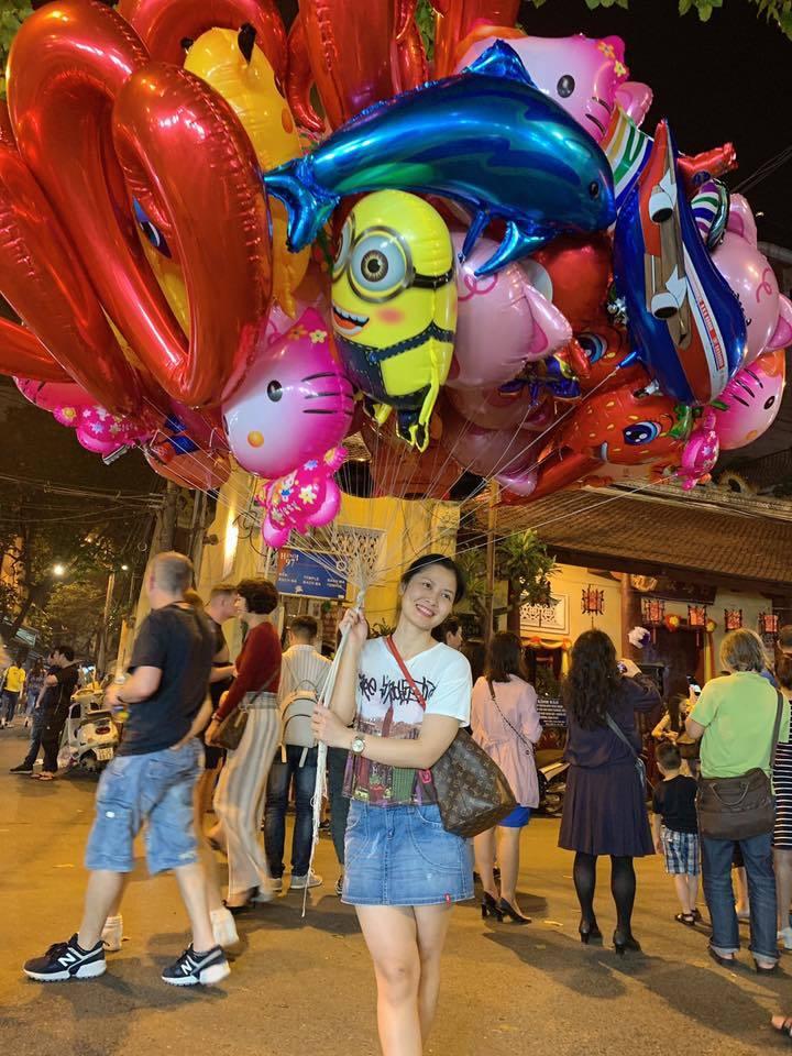 Nhan sắc thật của người phụ nữ làm ông Sơn chao đảo trong Về nhà đi con-12