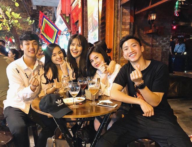 Bốn nữ MC, BTV 9X xinh như hot girl của đài truyền hình-5