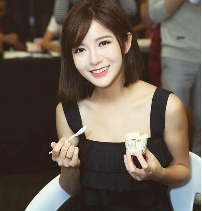 Bốn nữ MC, BTV 9X xinh như hot girl của đài truyền hình-9