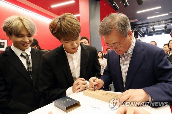 Chuyện bây giờ mới kể: Lịch trình bận rộn nhưng BTS vẫn nhận lời tham dự concert hữu nghị với mức cát xê gây bất ngờ-3