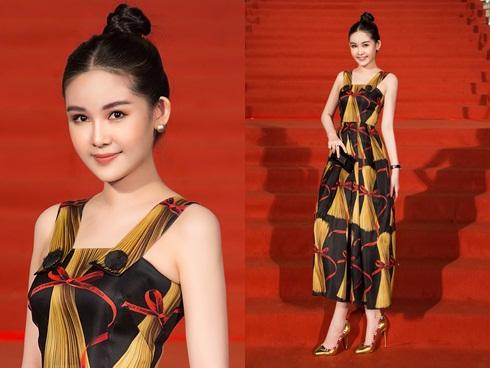 Hoa hậu Lê Âu Ngân Anh: Tôi nghĩ nhan sắc mình hiện tại được 8/10-7