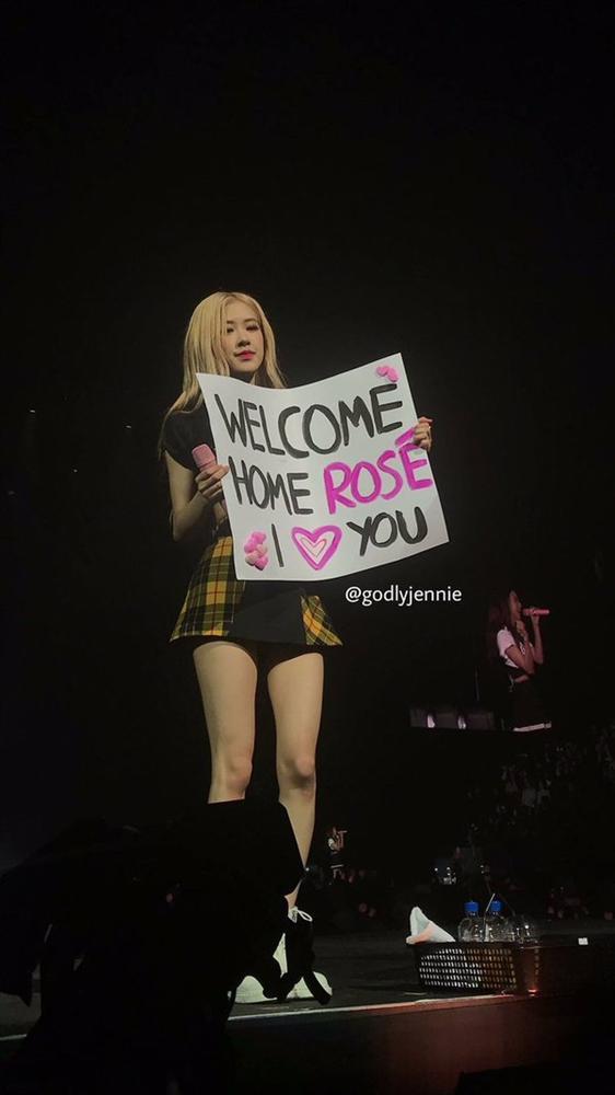 Rosé (BlackPink) tiết lộ lý do khiến cô nàng khóc không ngừng trong concert tổ chức tại quê nhà-2