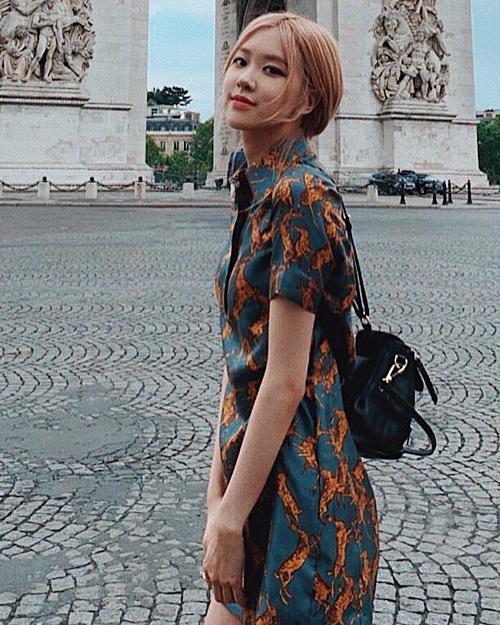 Những bộ cánh không xinh nhưng Black Pink vẫn diện đẹp-2