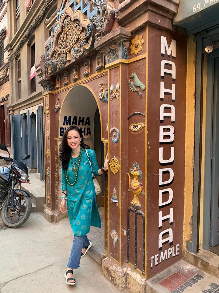 Giữa ồn ào bị mang tiếng con giáp 13 phá vỡ gia đình Việt Anh, cá sấu chúa Quỳnh Nga vẫn an yên dịu dàng-2