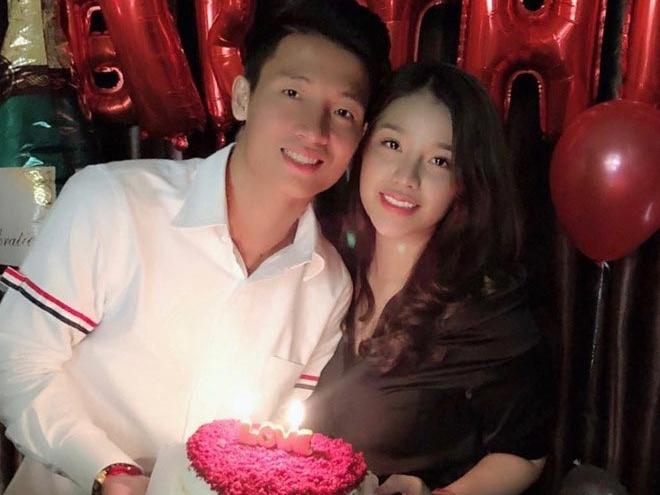 Trước giờ G, hé lộ hình ảnh đầu tiên về lễ ăn hỏi siêu to siêu khổng lồ của Bùi Tiến Dũng và bạn gái xinh đẹp-7