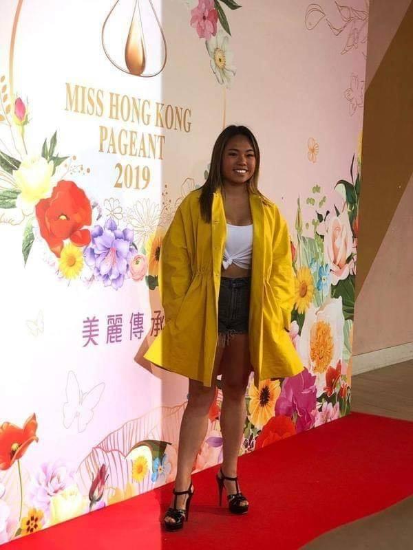 Dàn thí sinh Hoa hậu Hong Kong 2019 bị chê kém sắc, mờ nhạt chẳng khác nào đoàn quân bỉm sữa-10