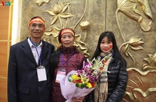 Viết tâm thư chúc em gái thi tốt, Công Phượng vô tình để lộ nhan sắc ngày càng khác lạ của Phương Anh-2