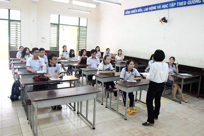 Lịch thi THPT quốc gia chi tiết trong ngày đầu tiên-1