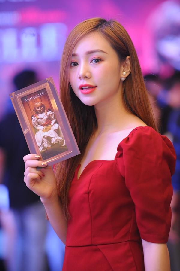 Ninh Dương Lan Ngọc và dàn sao Việt chào đón sự trở lại của búp bê quỷ ám Annabelle-7