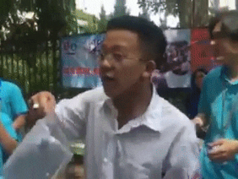 Cả mạng xã hội đang náo loạn trước loạt ảnh về nữ giám thị ở Nghệ An mặt đã đẹp body còn cực nóng bỏng-7