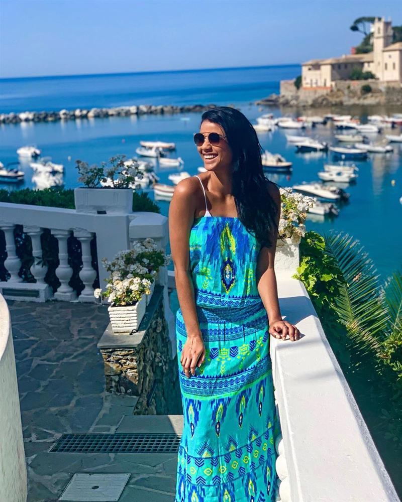 Bản tin Hoa hậu Hoàn vũ 25/6: Hoàng Thùy lên đồ xuất sắc, bất ngờ đẹp lấn lướt đối thủ Philippines-9