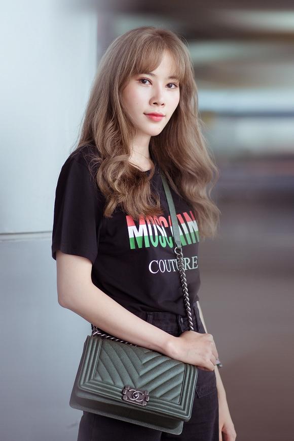 Lăng xê kiểu tóc Lisa (BLACKPINK), Nam Em còn gây chú ý khi diện set đồ gần 200 triệu-3