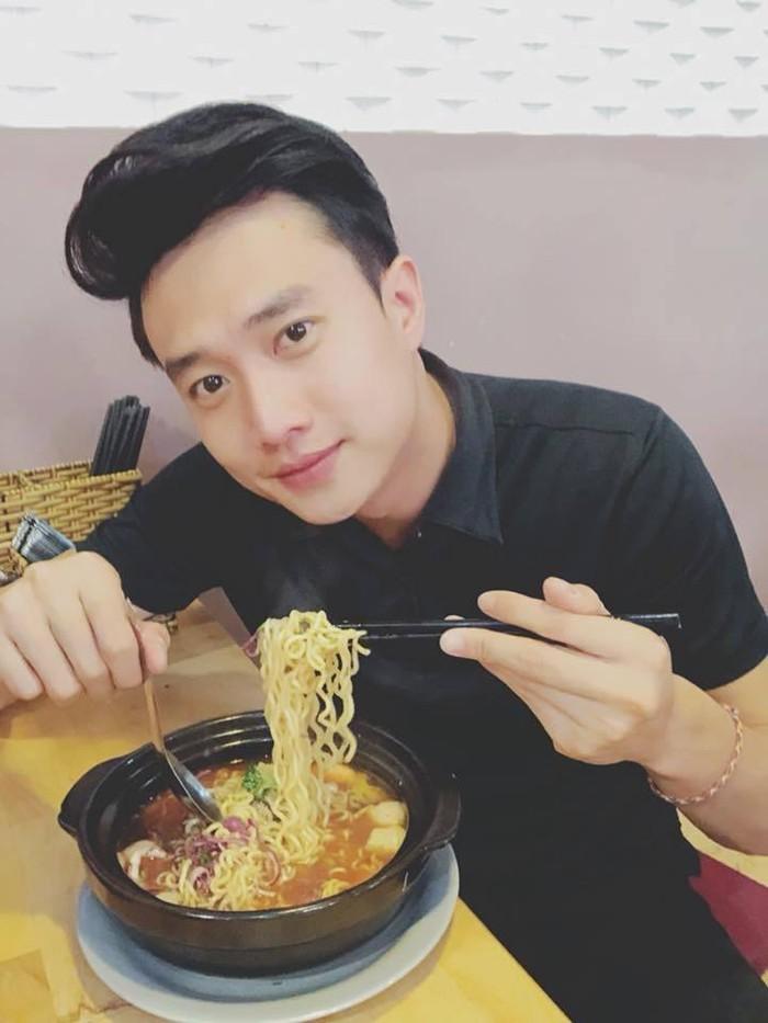 Diễn viên đại gia Quốc Trường sở hữu 100 quán ăn, ở nhà 25 tỷ, cát xê cao ngất-5