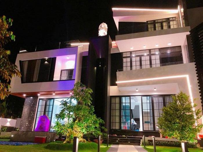 Diễn viên đại gia Quốc Trường sở hữu 100 quán ăn, ở nhà 25 tỷ, cát xê cao ngất-3