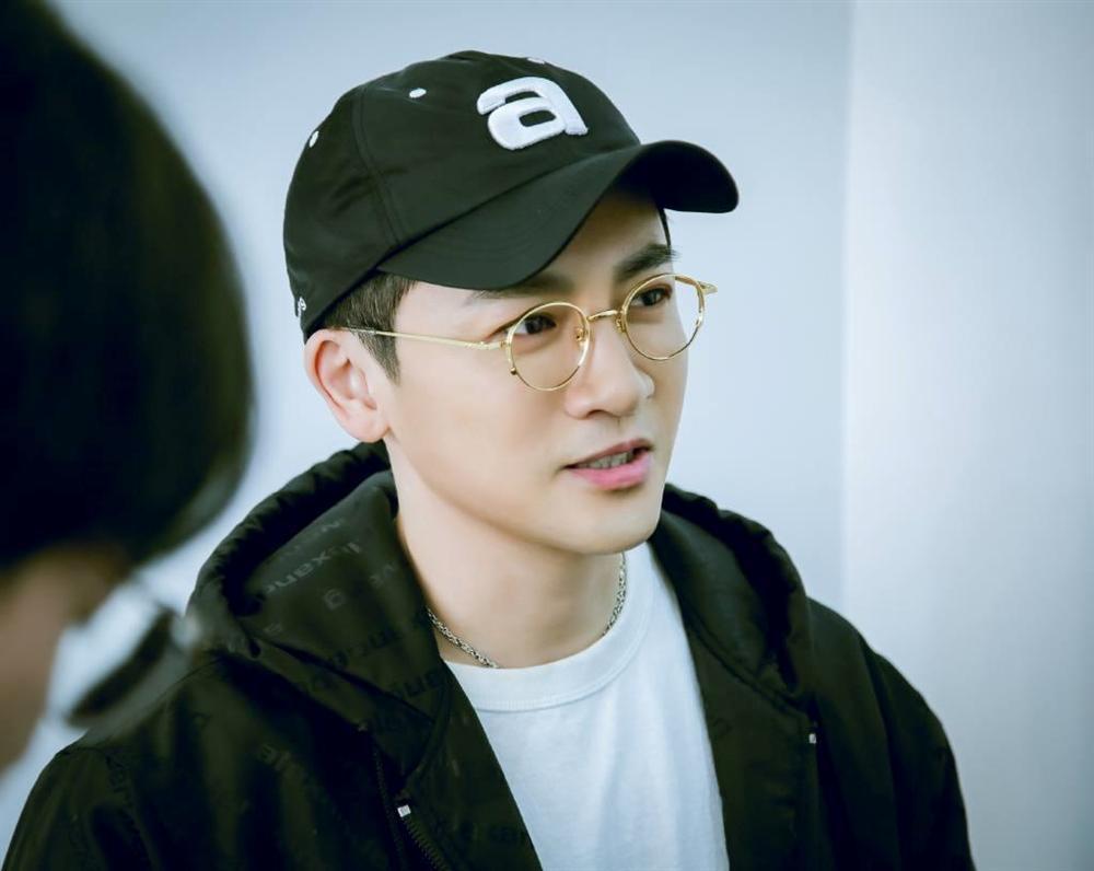 Những ‘thánh ế’ ngấp nghé tuổi 40, 50 của showbiz Hoa ngữ-4