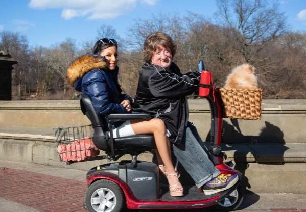 Chàng lùn 1m40 vẫn khiến hotgirl đổ rạp, lộ danh tính ai cũng vỡ òa ngạc nhiên-2