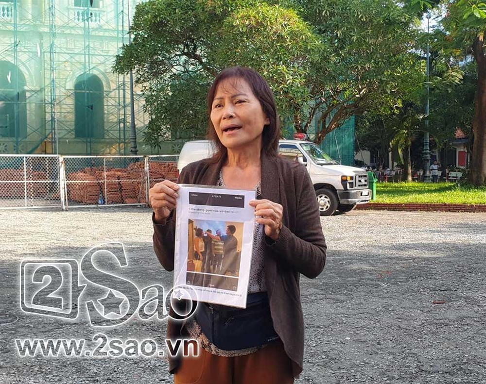 Clip sốc: Mẹ vợ tố Chiêm Quốc Thái CÔN ĐỒ, ĂN CƯỚP ngay tại sảnh tòa án sáng nay-4