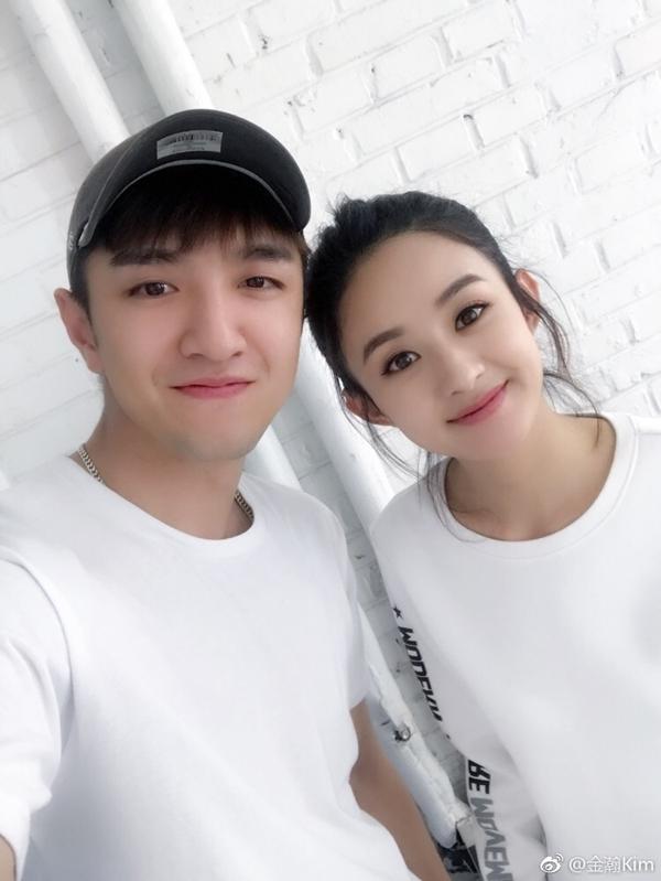 Triệu Lệ Dĩnh - Dương Mịch - Phạm Băng Băng: Ai mới là nữ hoàng mát tay trong việc lăng xê gà nhà?-7