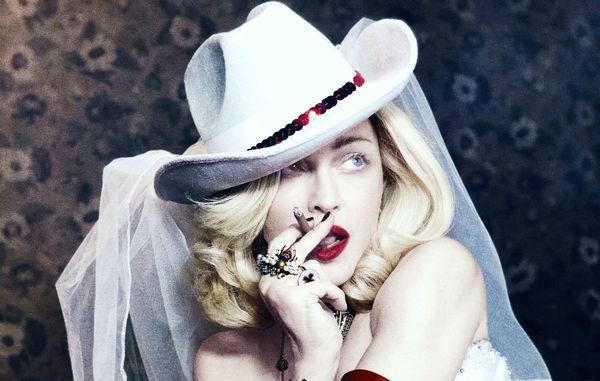 Trở lại sau 4 năm, Madonna khẳng định vị trí bà hoàng nhạc pop với thành tích khủng-4