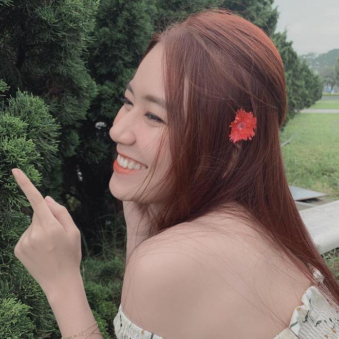 Khoe ảnh dậy thì thành công đẹp đến nỗi không kém idol Hàn, nữ sinh Tây Ninh khiến hội trai trẻ tìm bằng được info-7