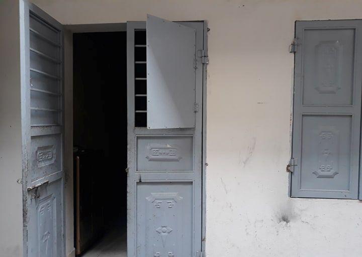 Người đàn bà điên chết bốc mùi trong ngôi nhà Hải Phòng có người sống-1