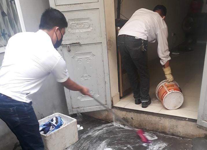 Người đàn bà điên chết bốc mùi trong ngôi nhà Hải Phòng có người sống-5