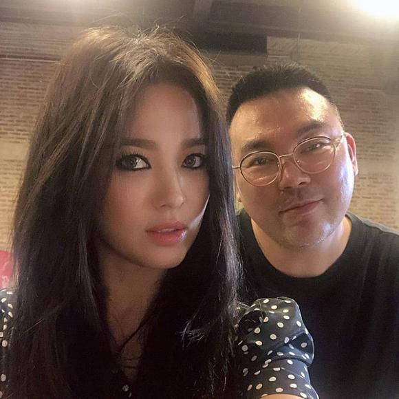 Song Hye Kyo lột xác sắc sảo hậu ly hôn - Lê Giang mặt sưng vù khác lạ vì nghiện phẫu thuật thẩm mỹ-8