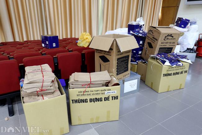 Bí mật căn phòng được cách ly 14 ngày của cán bộ in sao đề kỳ thi THPT-5